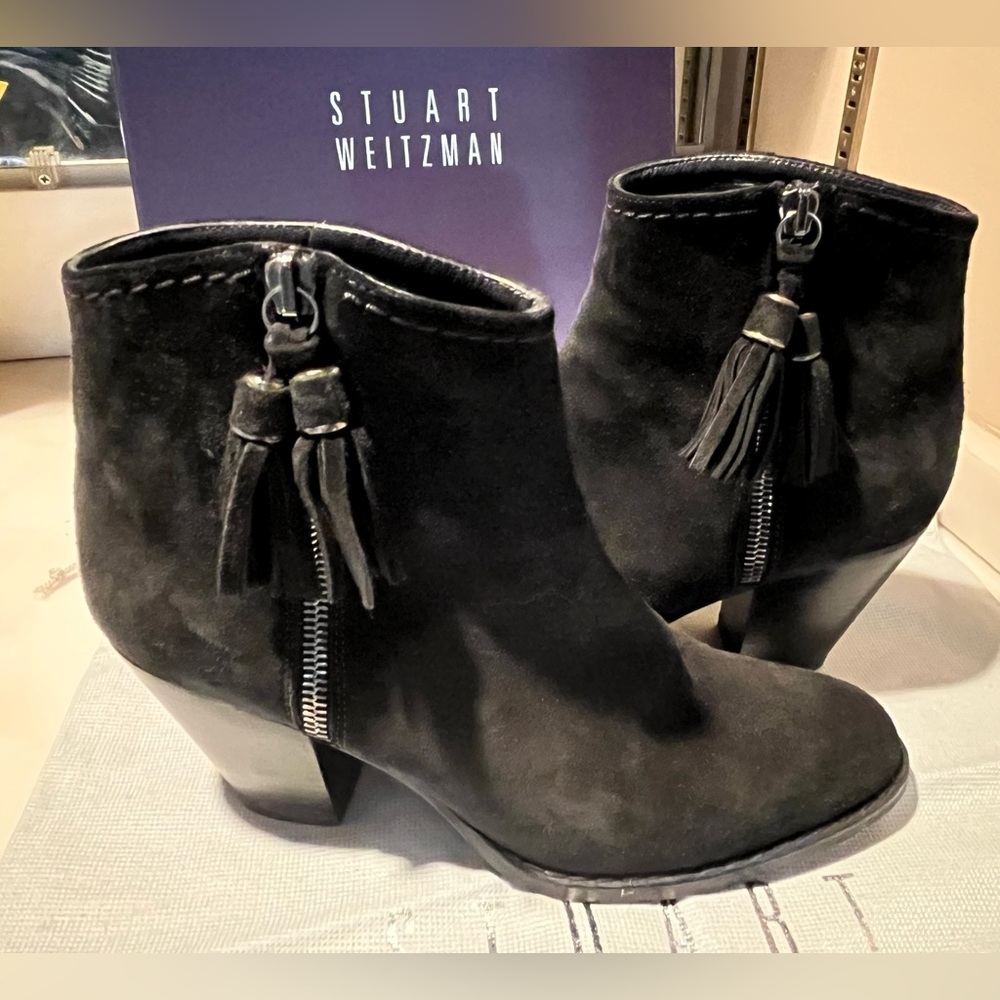 STUART WEITZMAN “Prancing” Black Suede Booties, Size 5.5